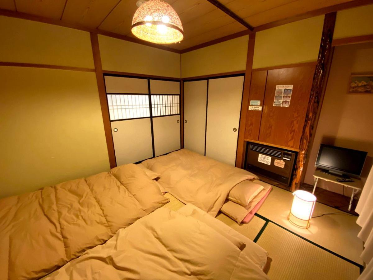 J-Hoppers Hida Takayama Guest House Dış mekan fotoğraf